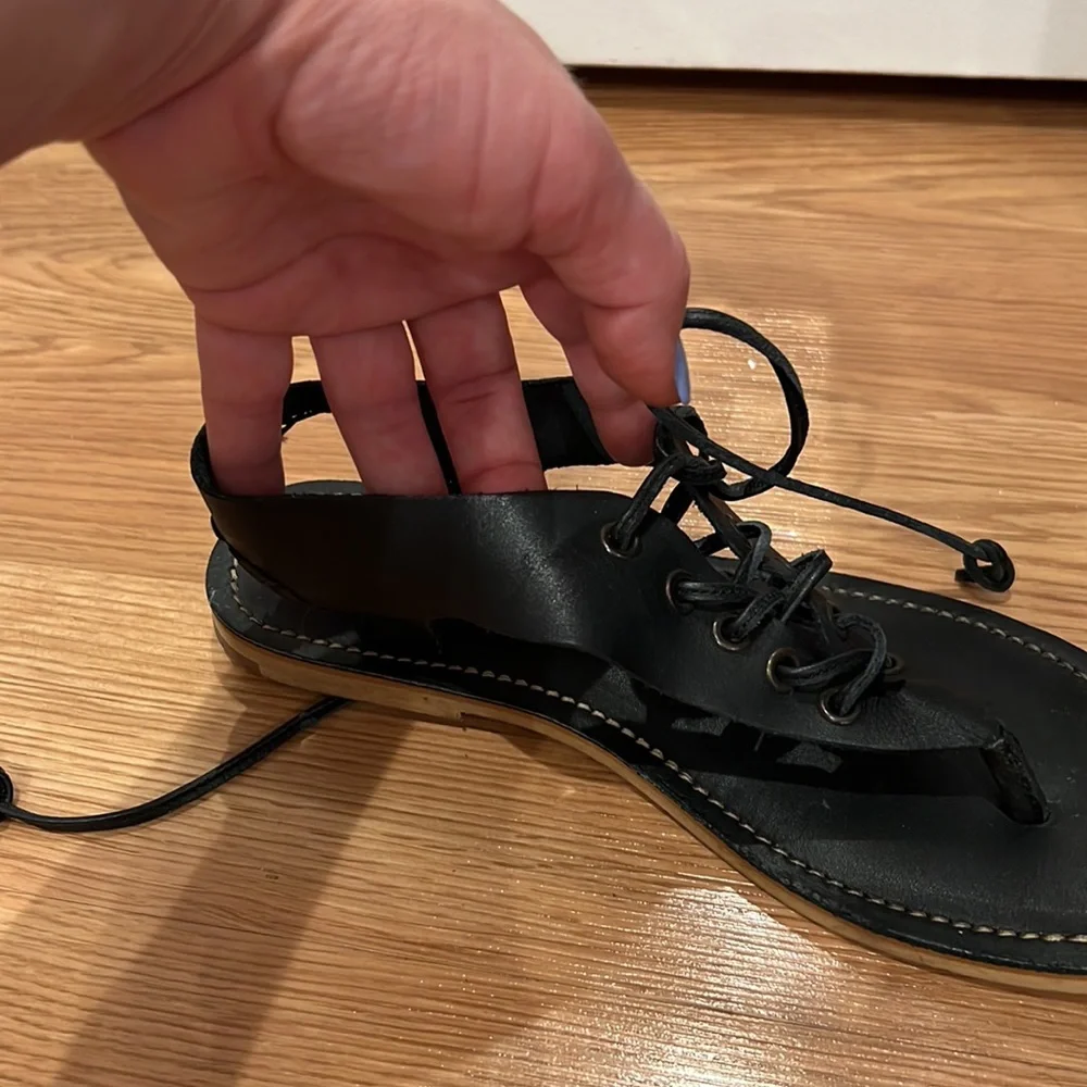 Shoes - Picture 2 of 3